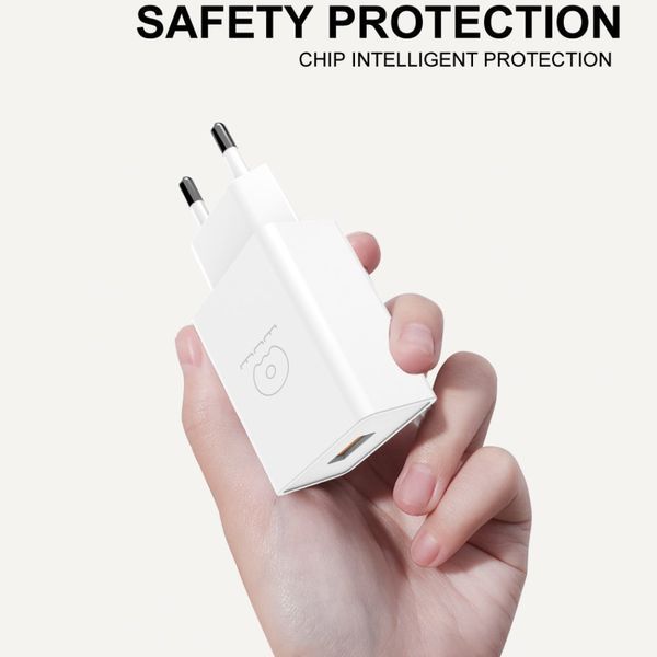 Мережевий зарядний пристрій WUW-C186 Single USB charger