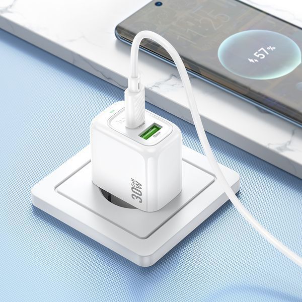 Мережевий зарядний пристрій HOCO CS55A Surplus PD30W+QC3.0 charger White