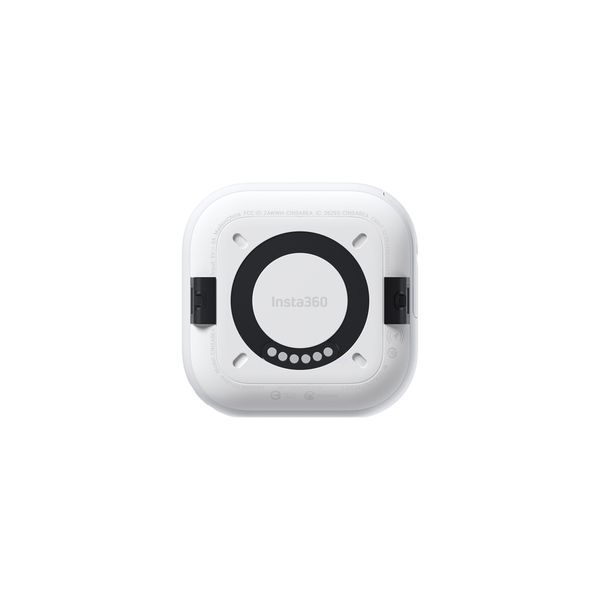 Экшн-камера Insta360 GO Ultra Creator Bundle (Arctic White)