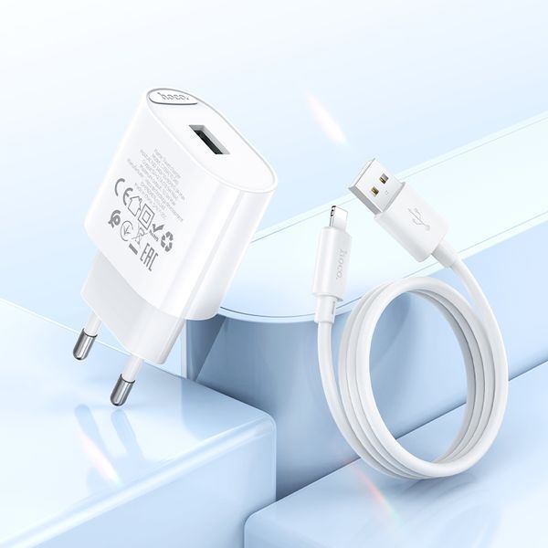 Сетевое зарядное устройство с кабелем HOCO C109A(10.5W) Fighter single port charger set(iP) White